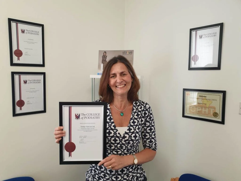 What’s the difference between a chiropodist and a podiatrist? It’s a question we are often asked 2 TorbayFootcareAccreditedPracticewithCollegeofPodiatry 1024x768 1